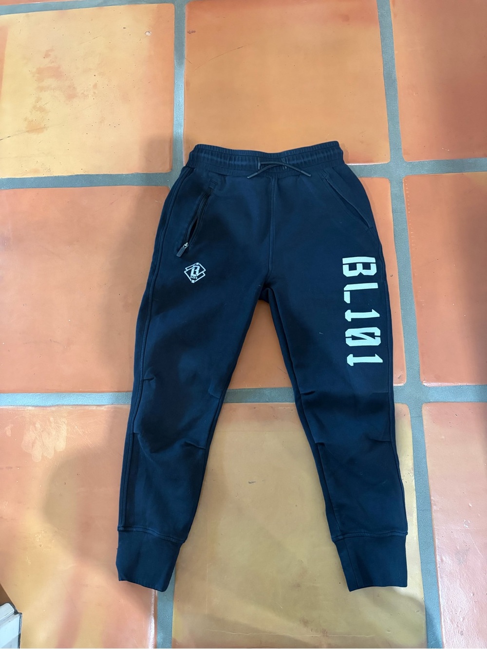 Youth Small BL101 sweatpants